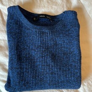 Like new mango long sleeve shirt/sweater